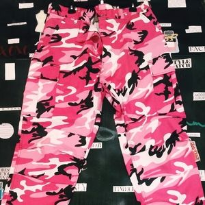 Pink Camo pants